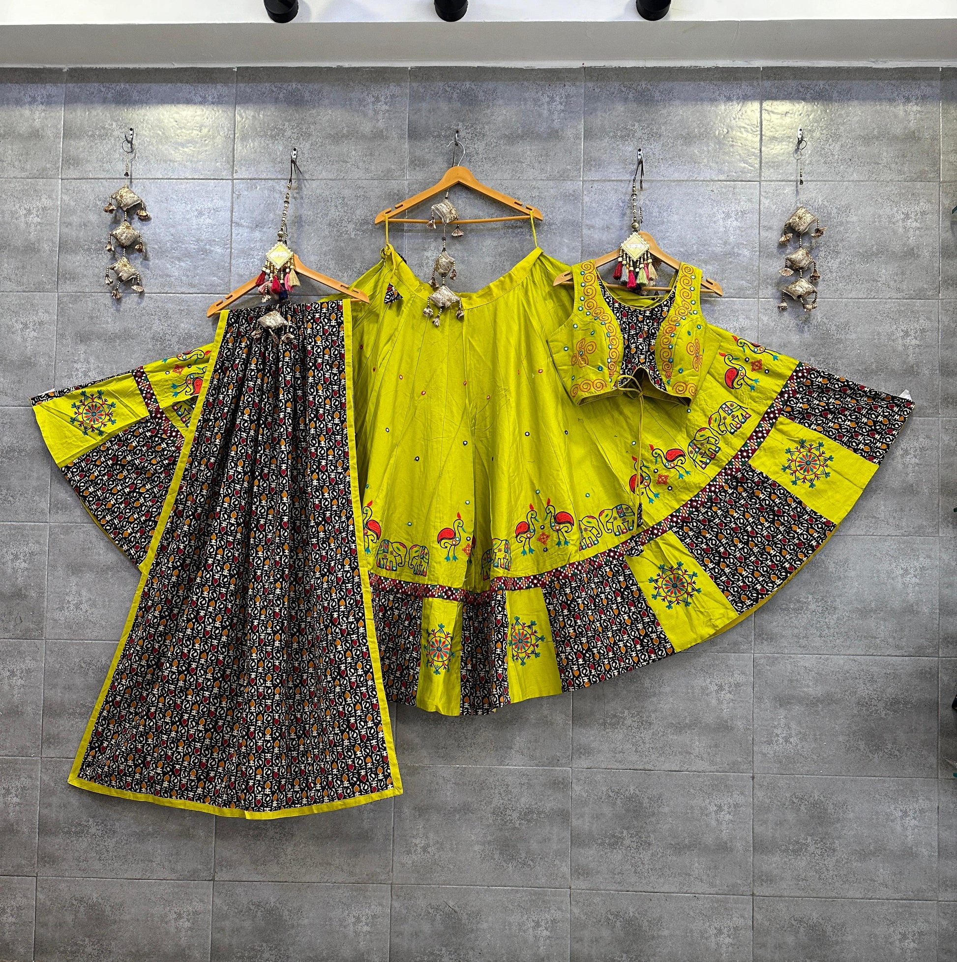 Navratri Chaniya Choli