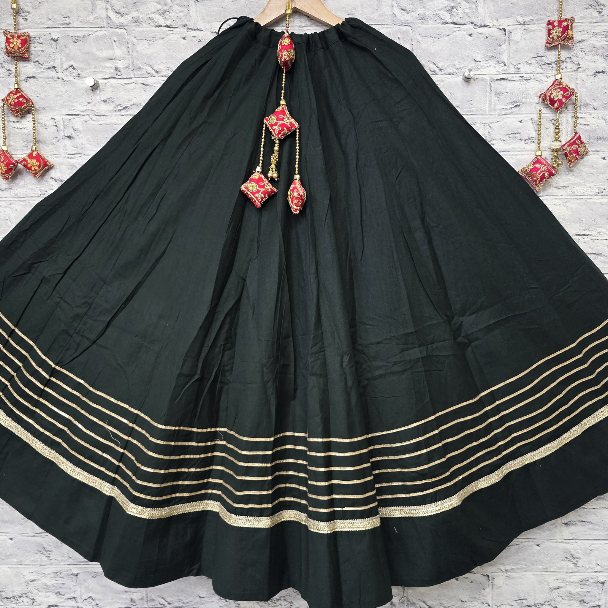 Skirt Lehenga Only