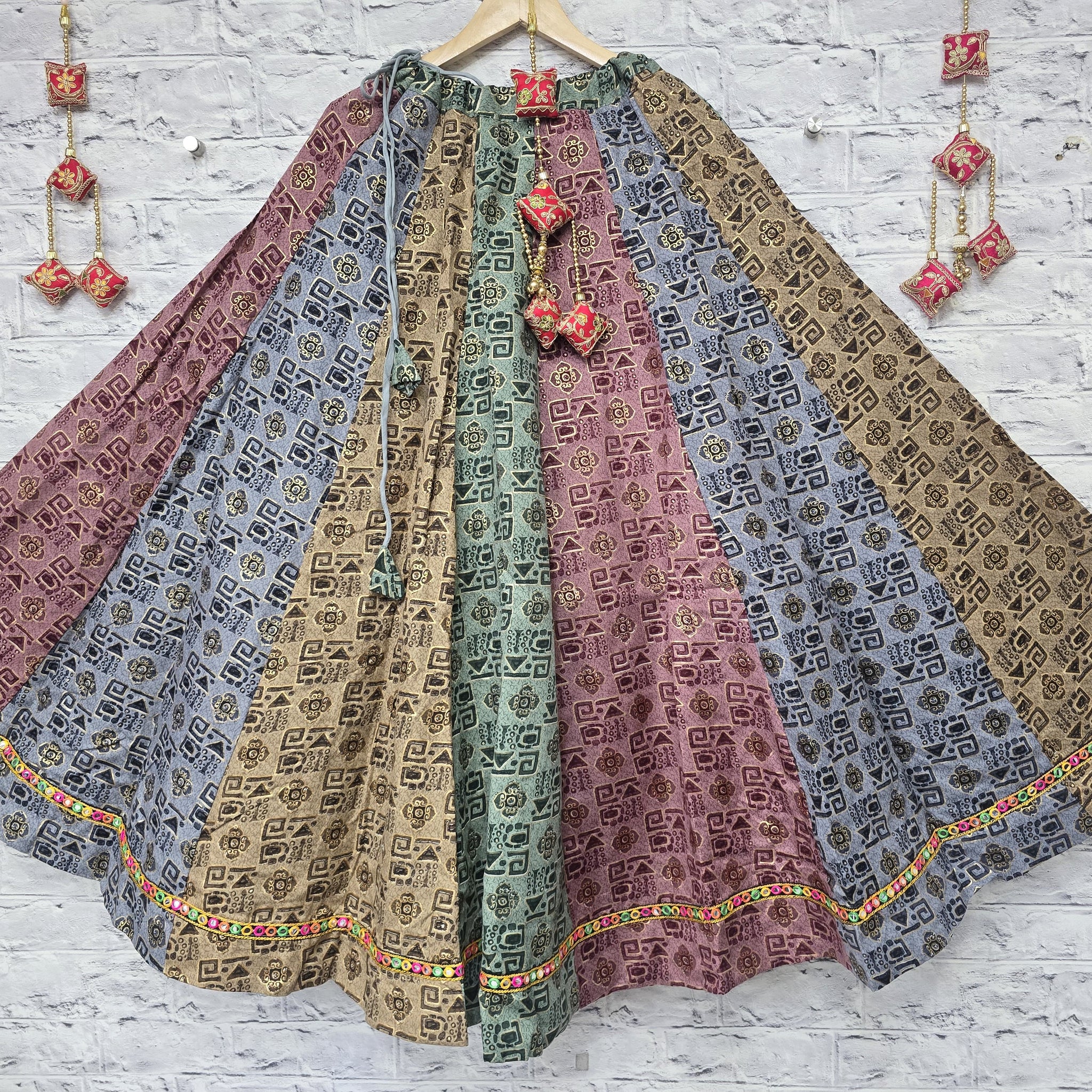 Skirt Lehenga Only