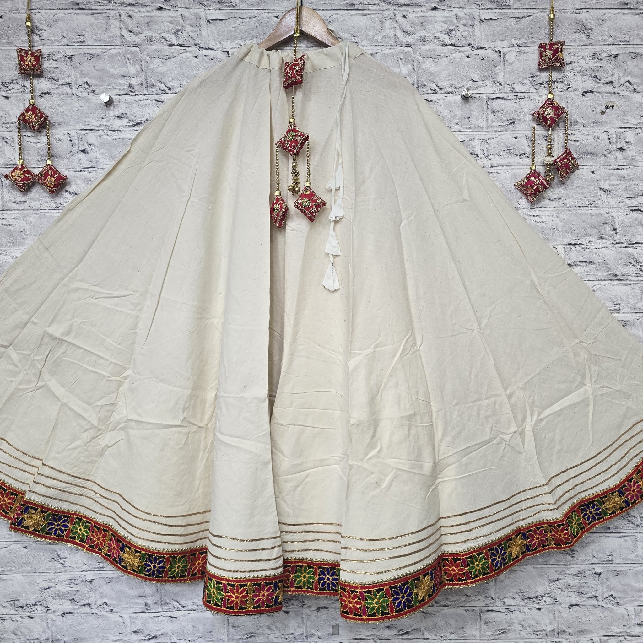 Skirt Lehenga Only