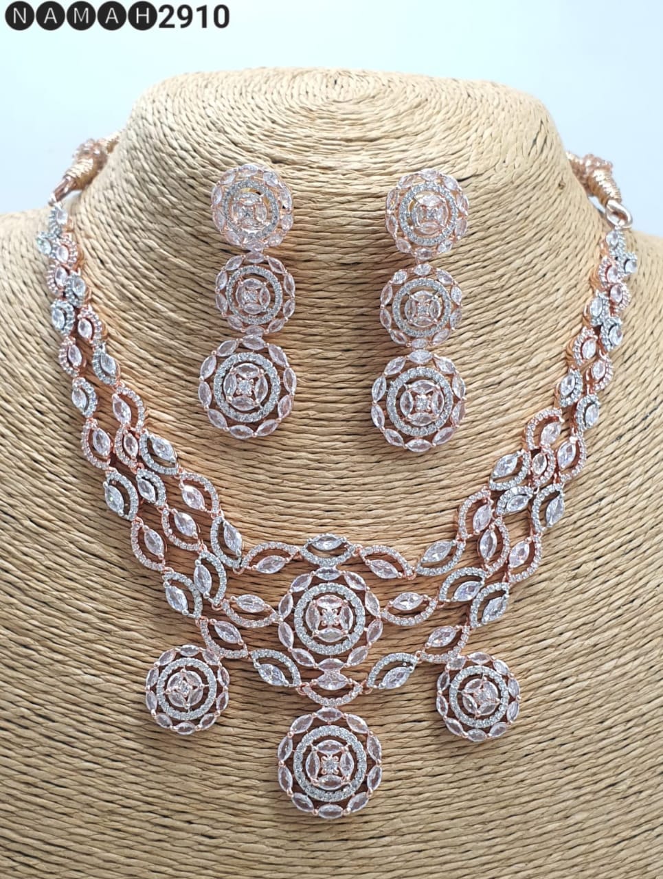 Necklace Set