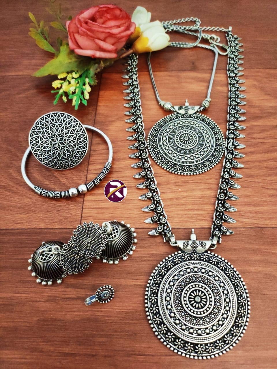 Necklace Set