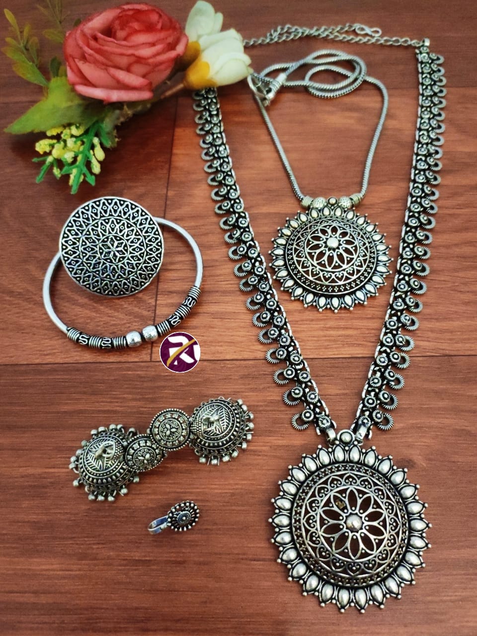 Necklace Set