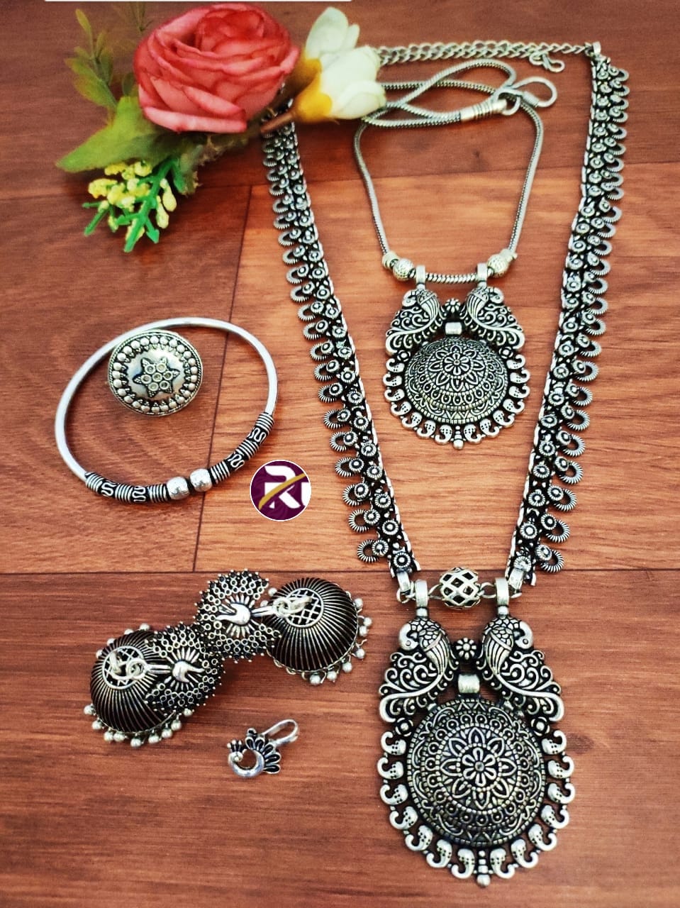 Necklace Set