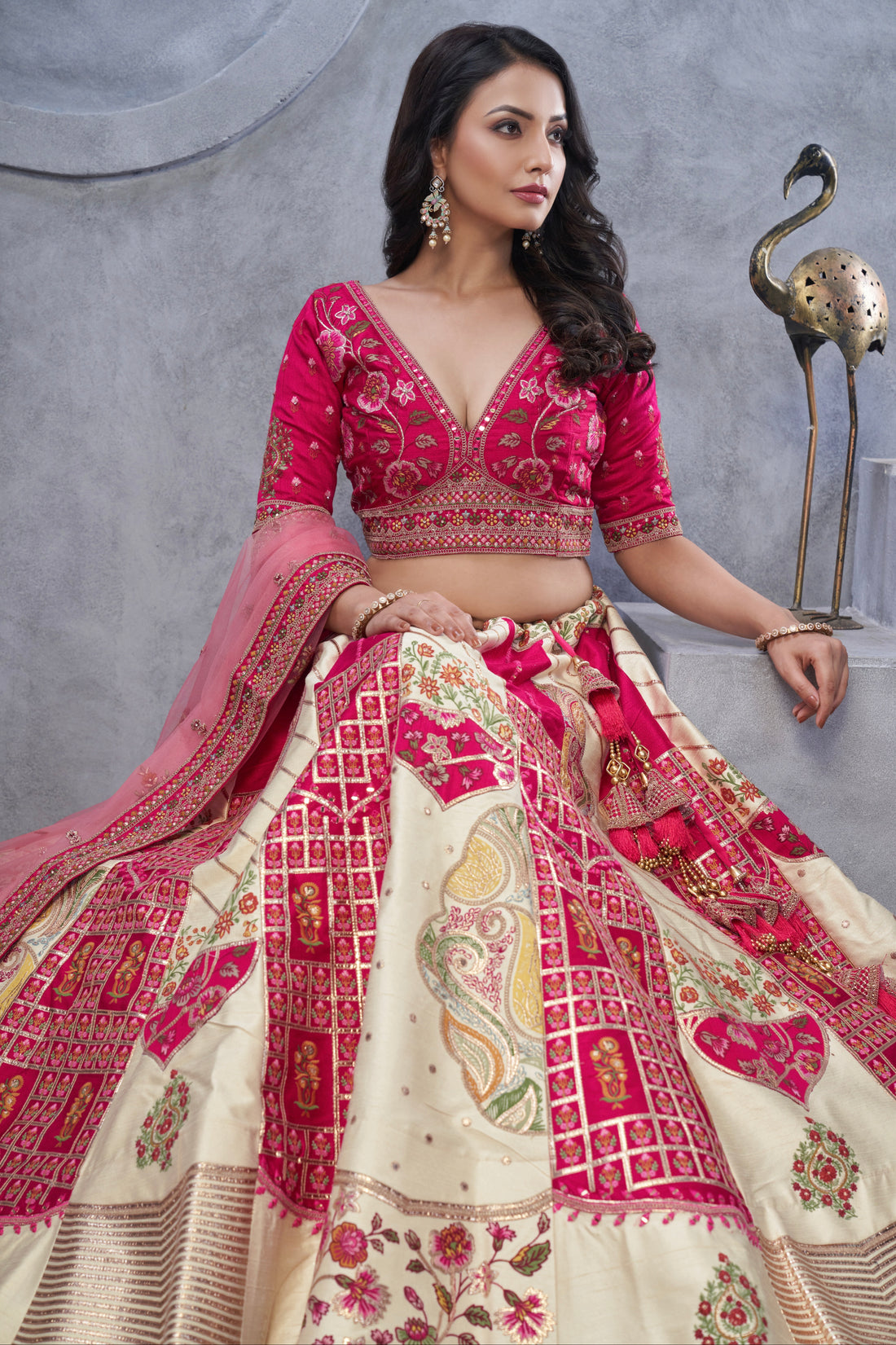 Ivory Organza Silk Lehenga with Red Paisley Motifs & Pink Net Dupatta