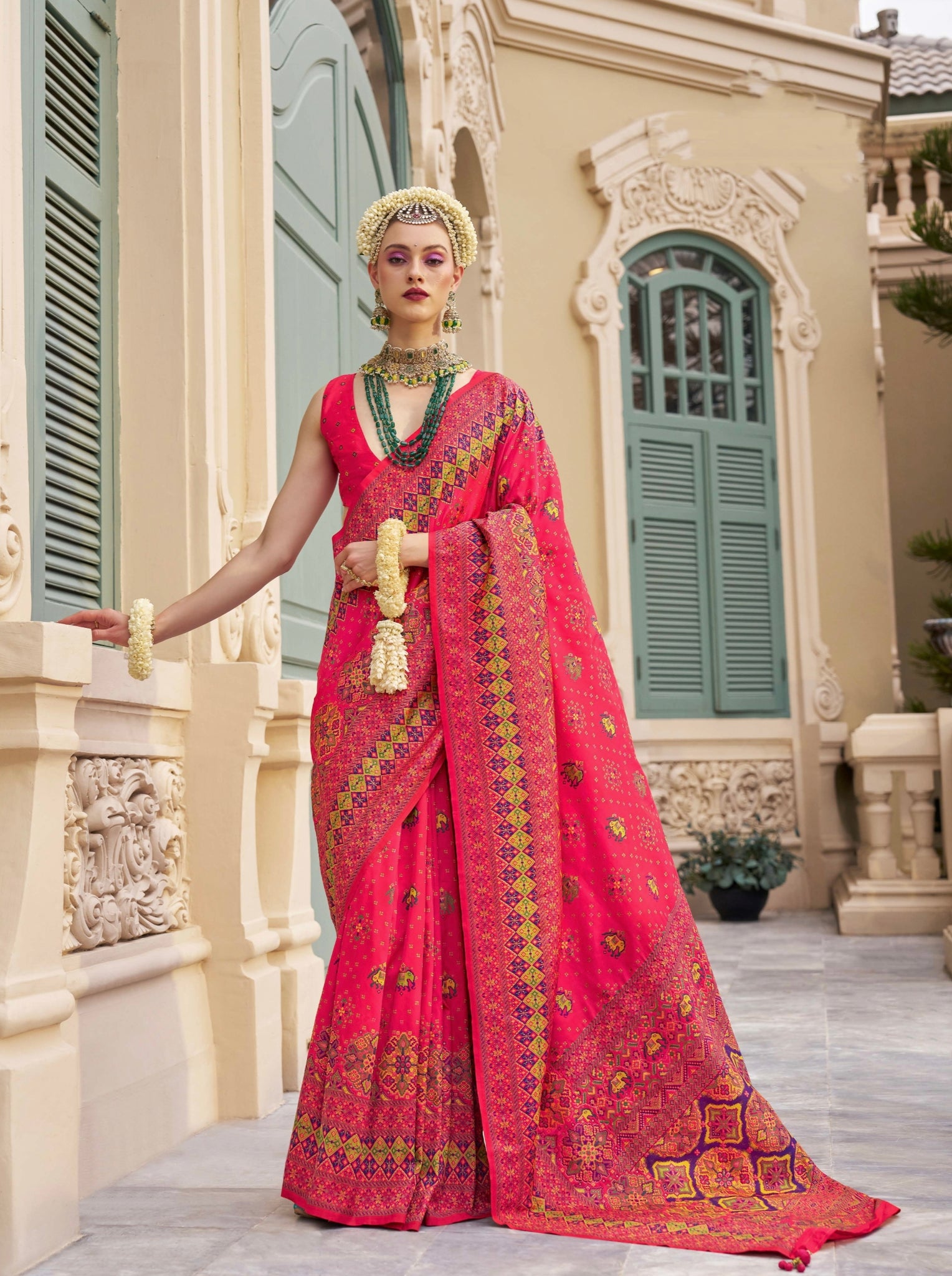 Rani Pink Banarasi Silk Saree & Kashmiri Weaving & Meenakari Highlight