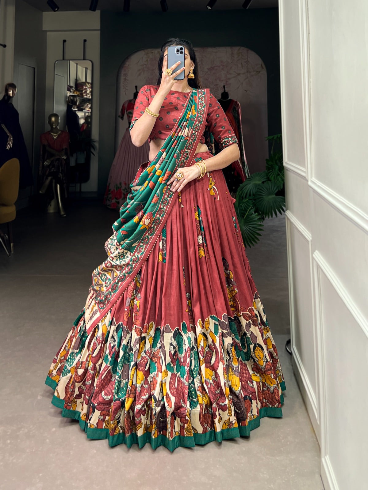 Lehenga Choli