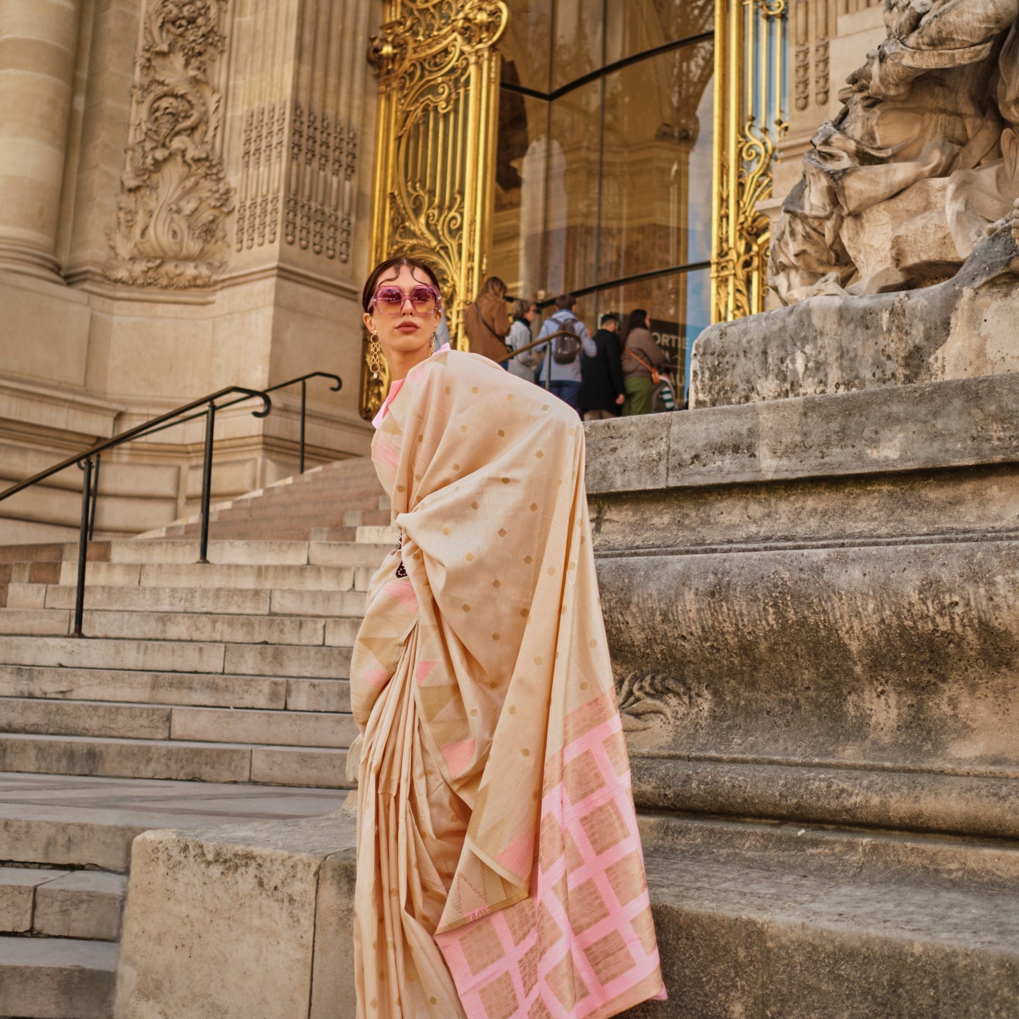 Beige & Pink Kanchipuram Silk Saree with Heavy Gold Zari Weaving