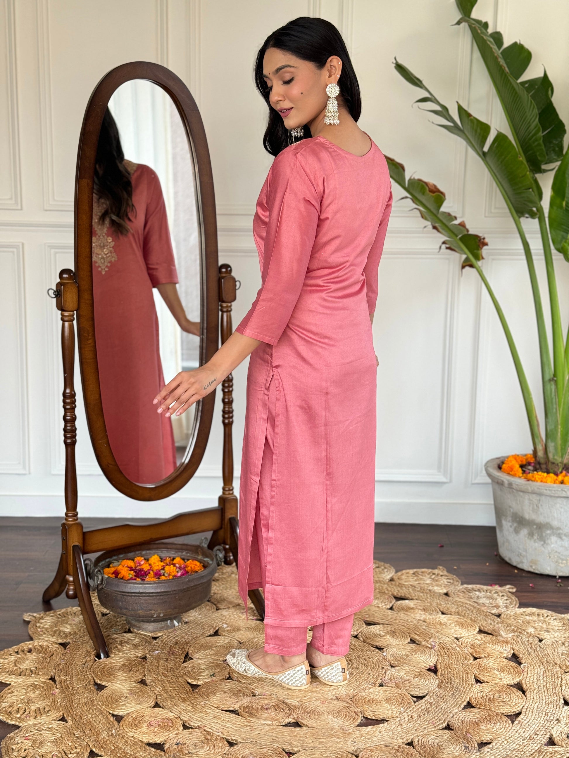 Rose Pink Chanderi Kurti Set with Embroidered Neckline