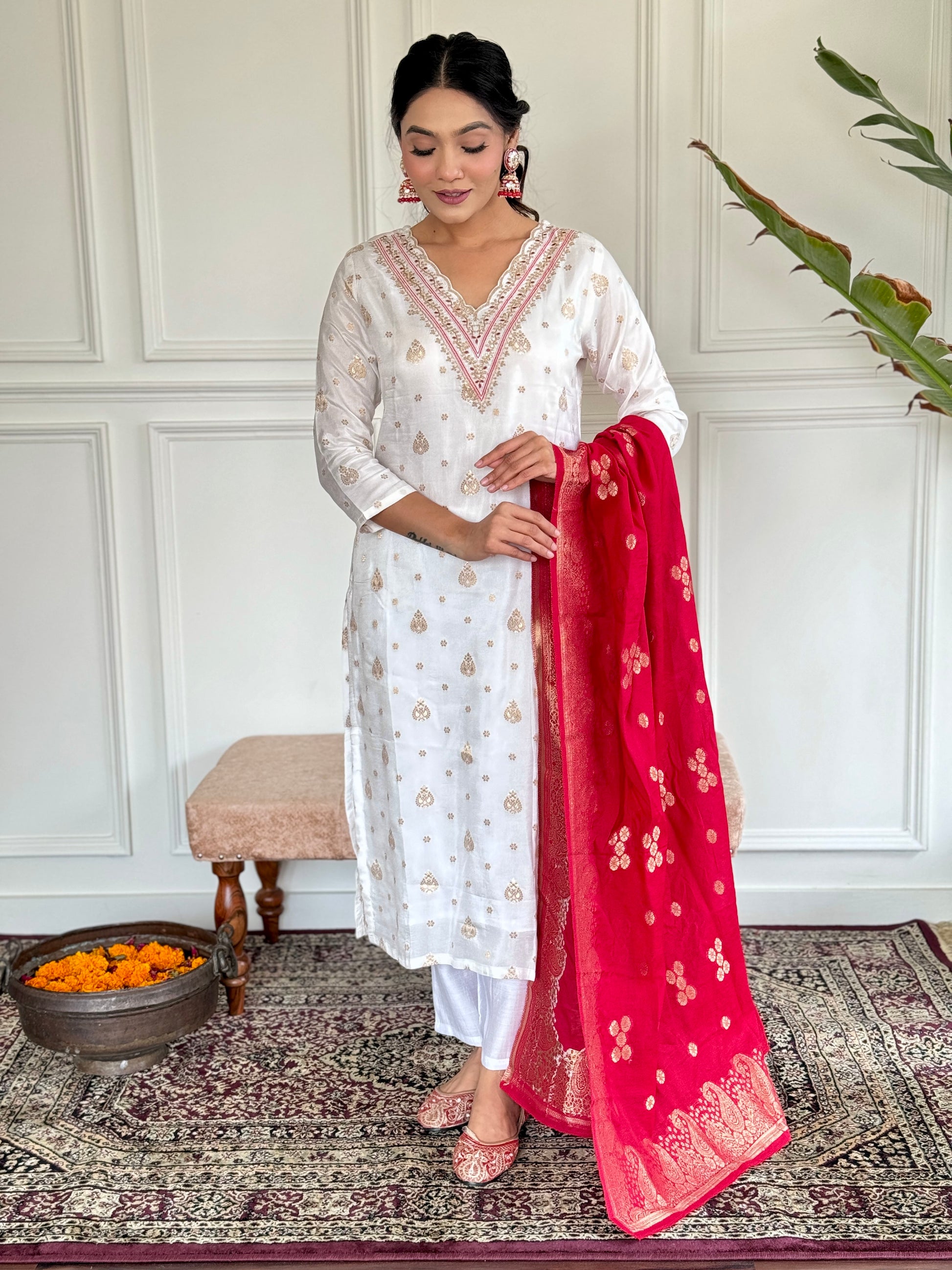 White Jacquard Kurti Set with Red Dupatta