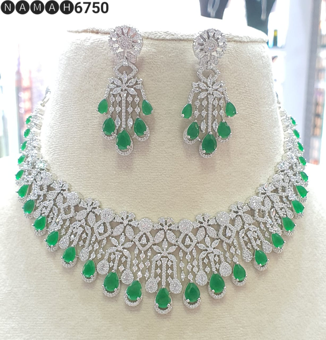 Necklace Set