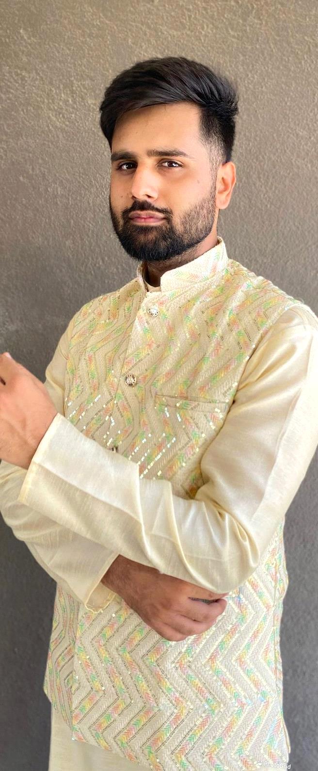 Manyavar Traditional Wear Kurta Pajama With Koti
