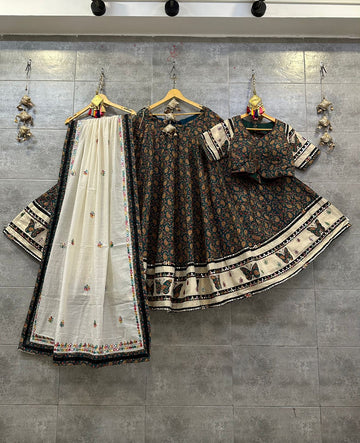 Pure Cotton Mirror Work Chaniya Choli