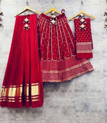 Navratri Wear Gaji Lehenga