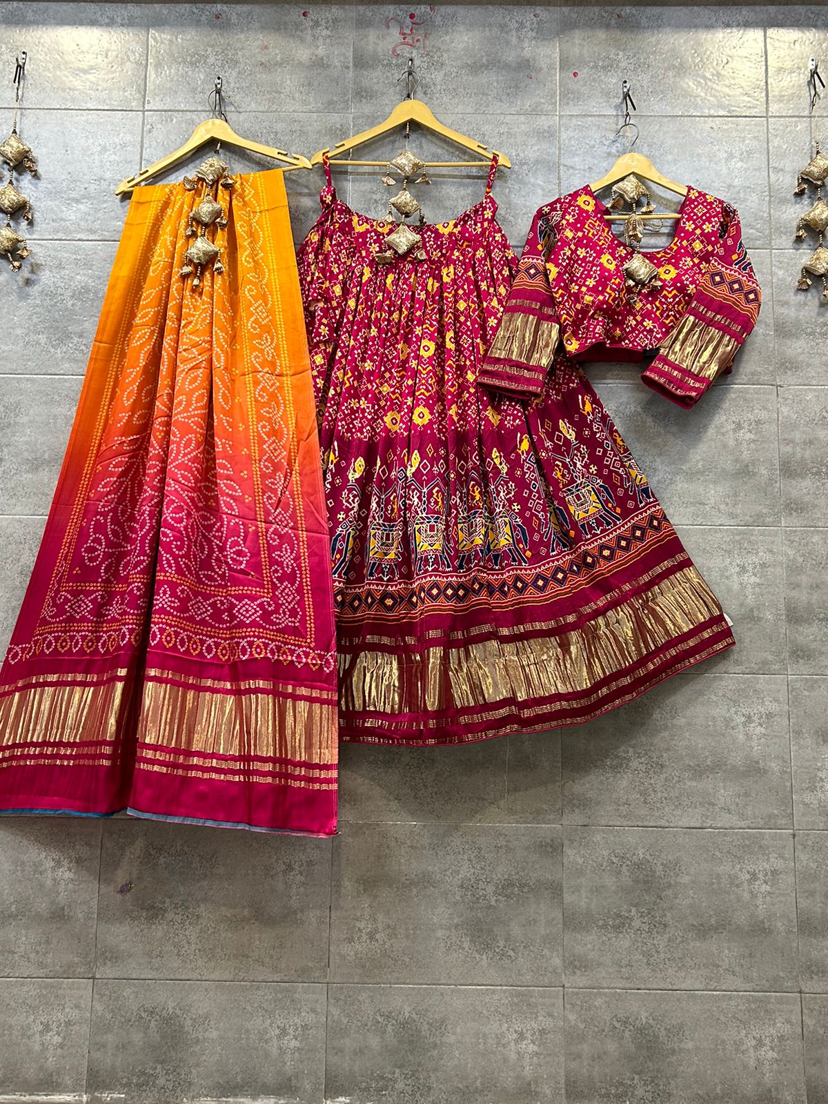 Pure Gaji Lagdi Pallu Chaniya Choli