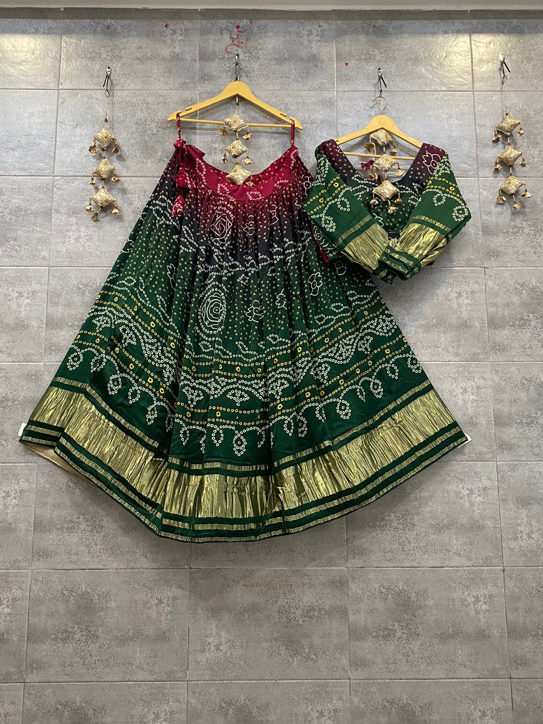 Pure Gaji Lagdi Pallu Chaniya Choli