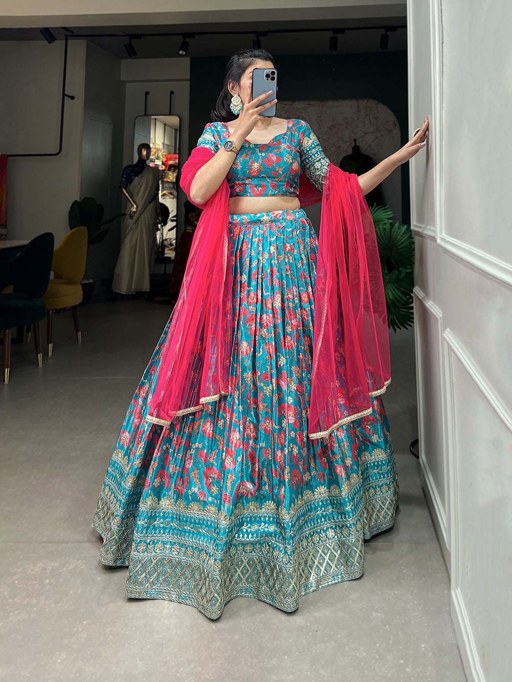 Gold Black Zari Work Wedding Designer Flared Lehenga Choli for Bridesmaid  Ethnic | eBay
