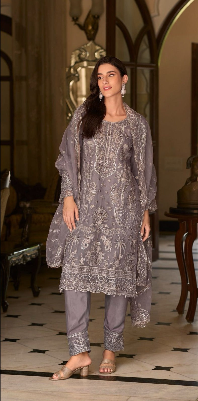 Shree Fab Presents Readymade Pakistani Suit D.No. R-1153-A