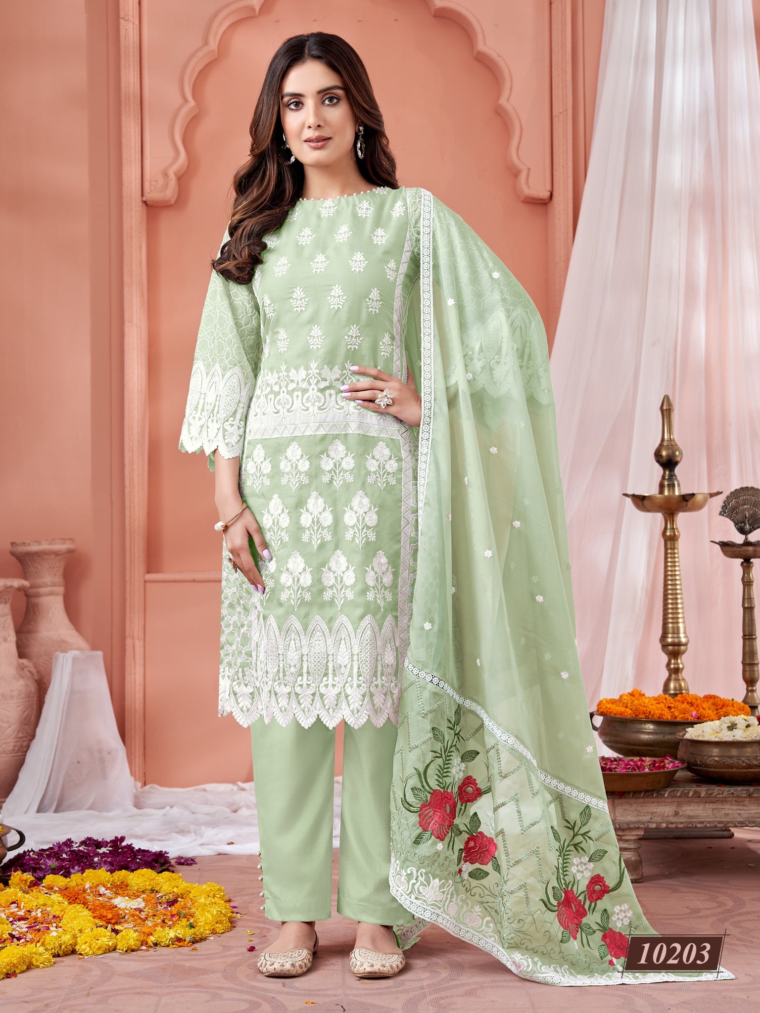 Latest Designer Wedding Wear Salwar Suit