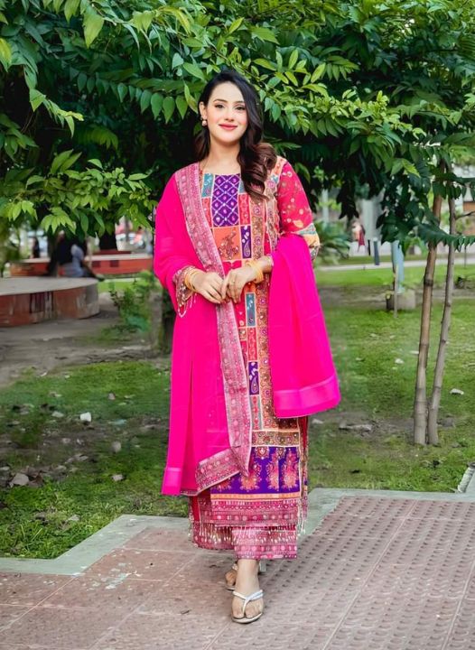 Beautiful Designer Tuhi-2 Pakistani Suit With Dupatta Set