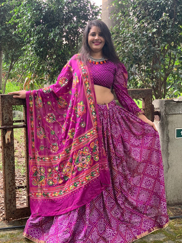 Pavitra Bandhej Navratri Lehenga Choli