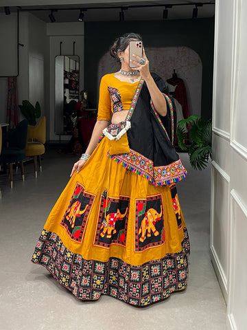 Navratri Wear Traditional Gamthi Mirror Work Lehenga Choli D.No. 1661