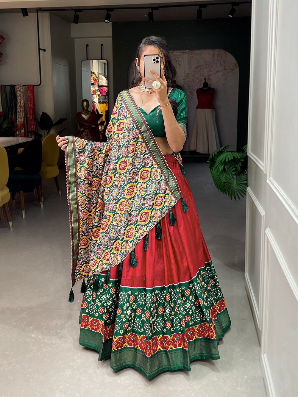 Georgette Navratri Special Designer Lehenga Choli at Rs 1400 in Surat