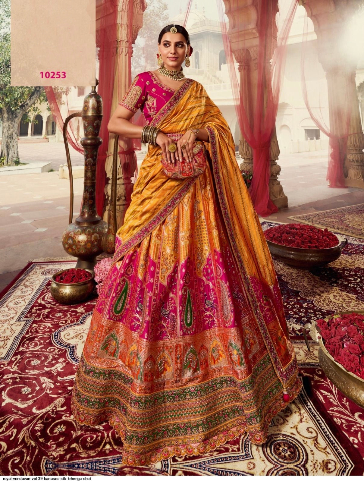 Wedding Special Looks For Royal Banarasi Lehenga Dno 10253