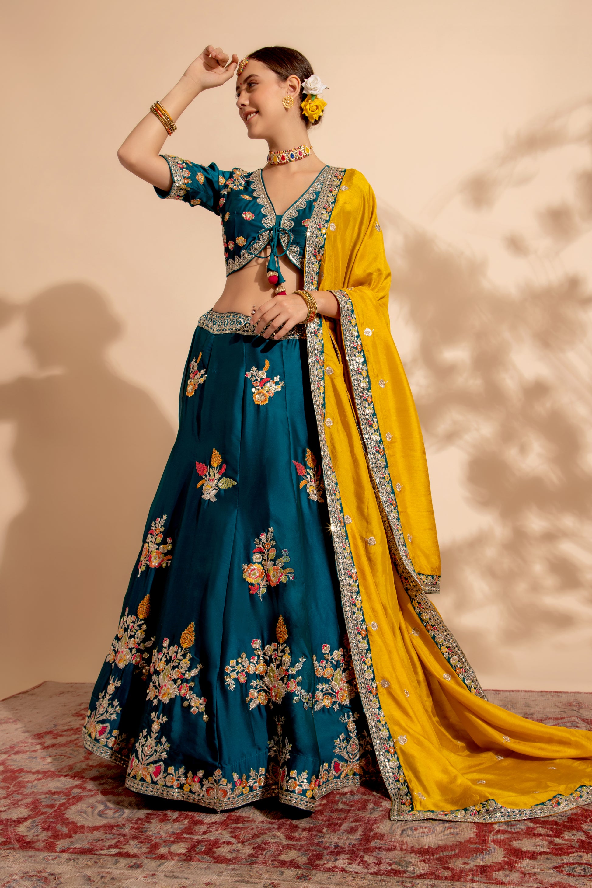 lehenga choli design for ladies