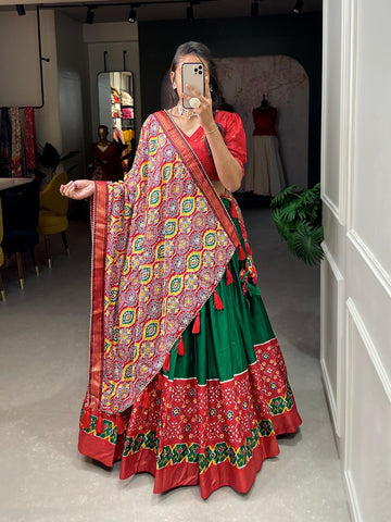 Beautiful Designer Navratri Garba Lehenga Choli