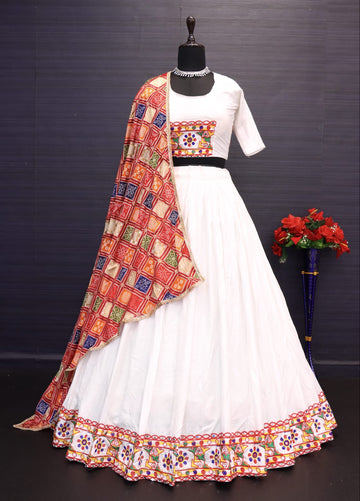 Navratri Special Traditional Looks For Lehenga choli