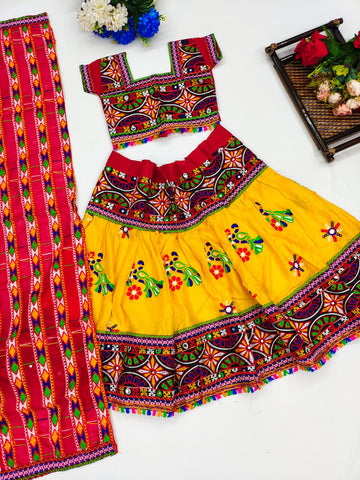 Kids Traditional Dandiya Ras Navratri Kedia Lehenga Choli