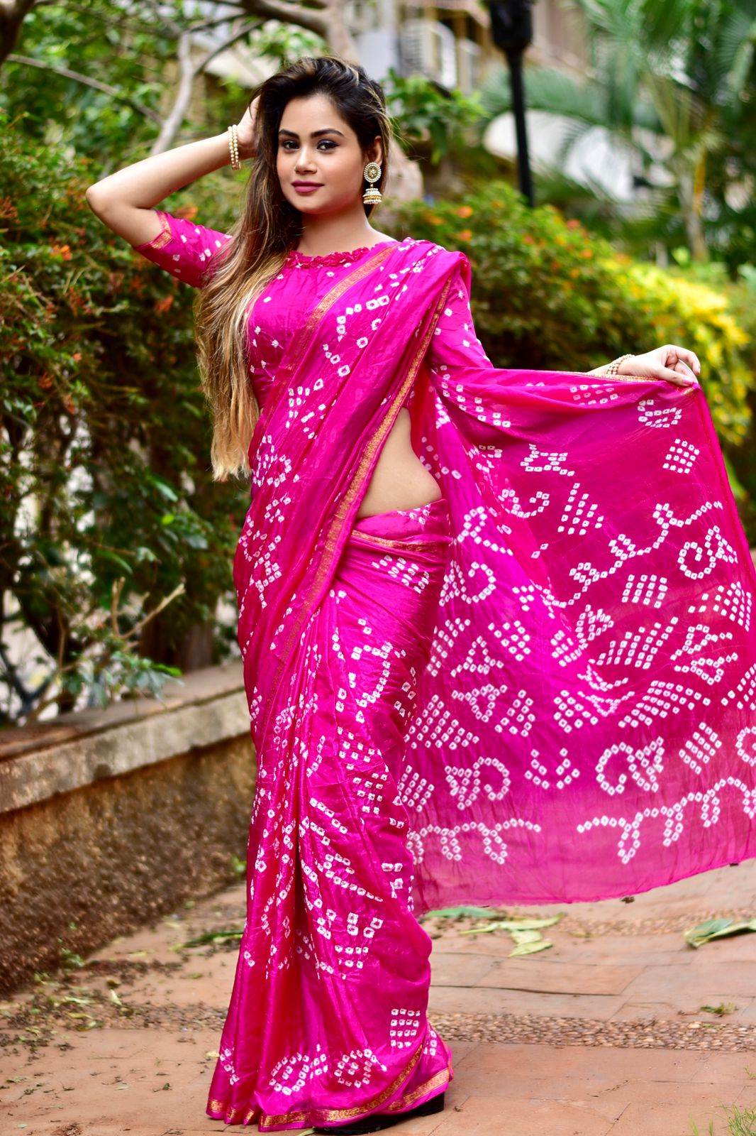 Beautiful Traditional Ambadal Bandhani Saree