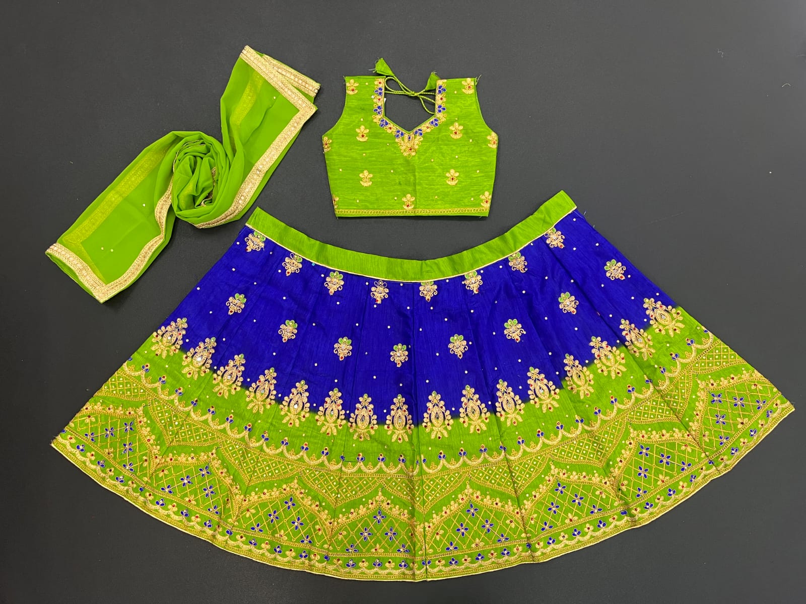 PADDING KIDS LEHENGA Anantexports