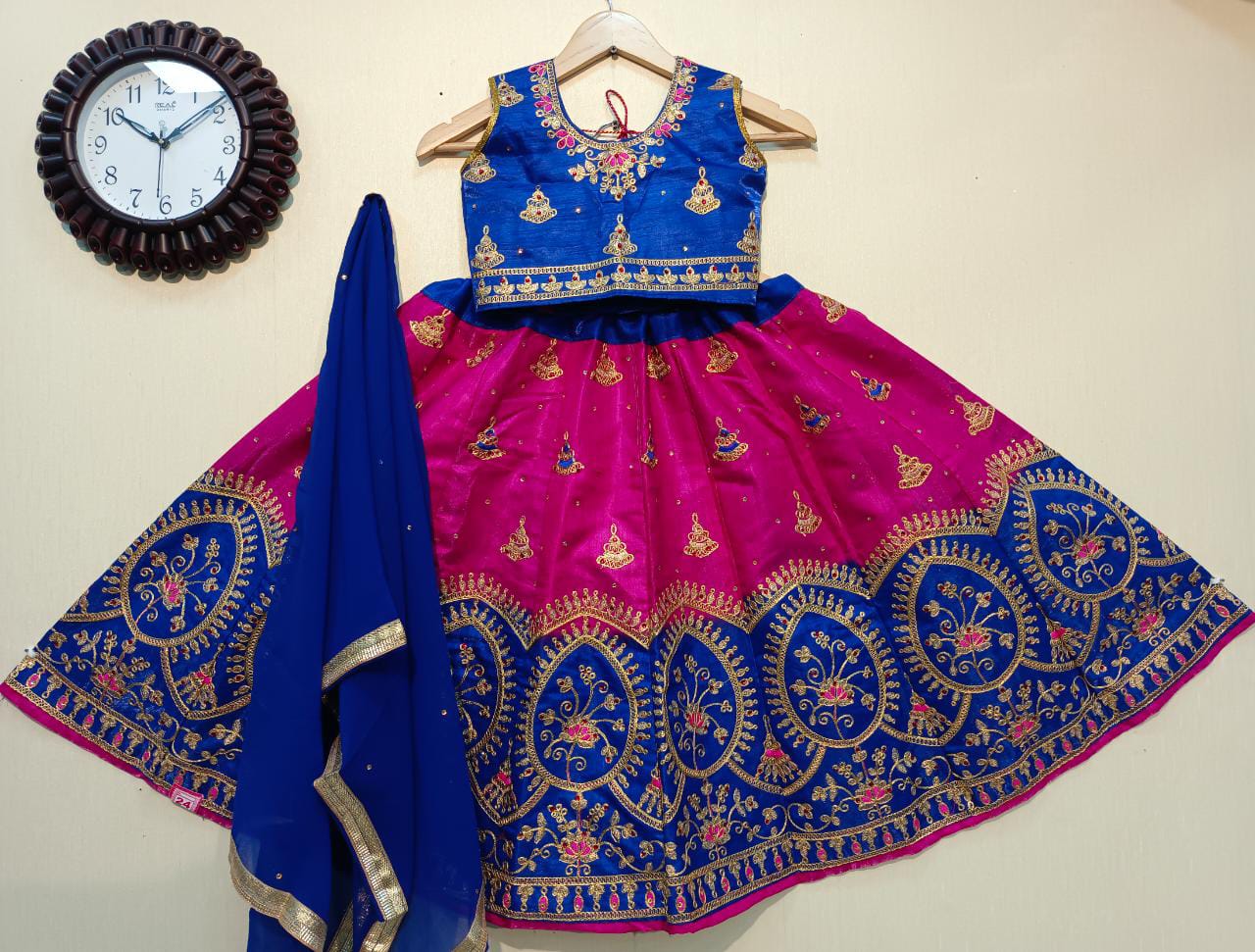 PADDING KIDS LEHENGA Anantexports