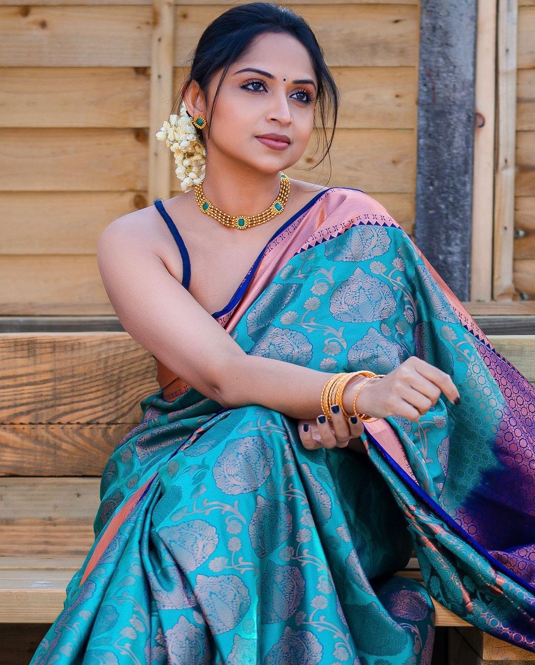 Lichi Silk Banarasi Saree Anantexports