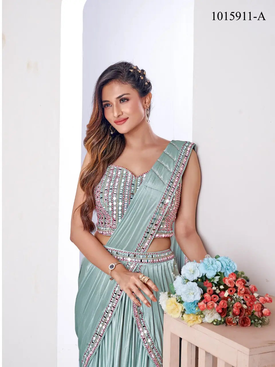 Buy Ready to Wear Sarees - Readymade Sarees, Pre Stitched Pleated Sarees  Online | KALKI Fashion