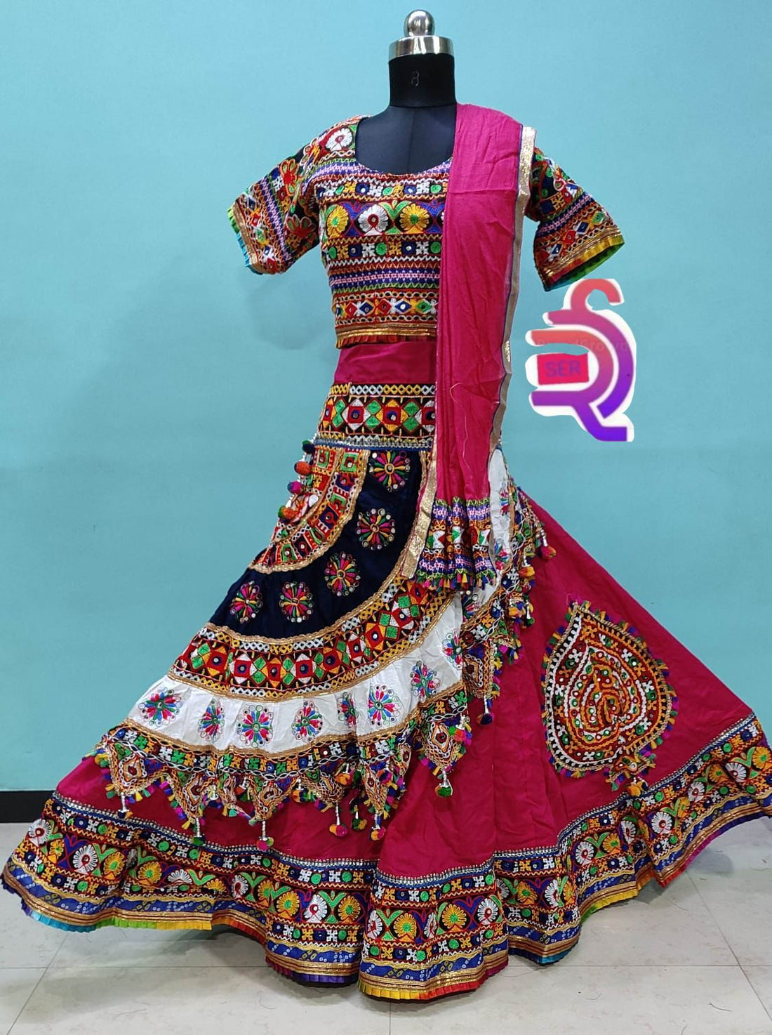 NAVRATRI TRADITIONAL LEHENGA CHOLI Anantexports