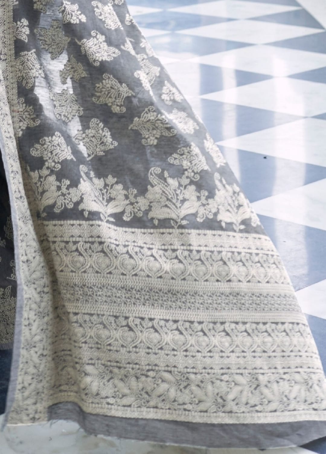 Banarasi Cotton Chikankari Weaving Saree Anant Tex Exports Private Limited