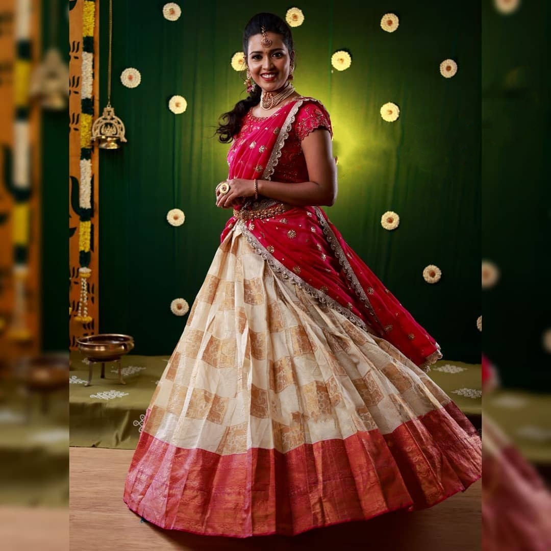 Wedding Wear Banarasi Lehenga Choli