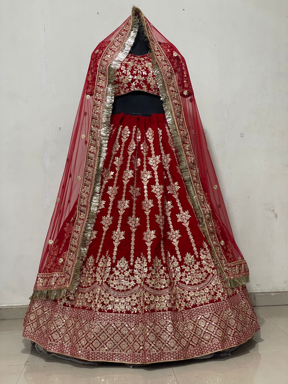 Net Sabana Velvet Lehenga Designer, Dupatta Fabric: Net at best price in  Gwalior