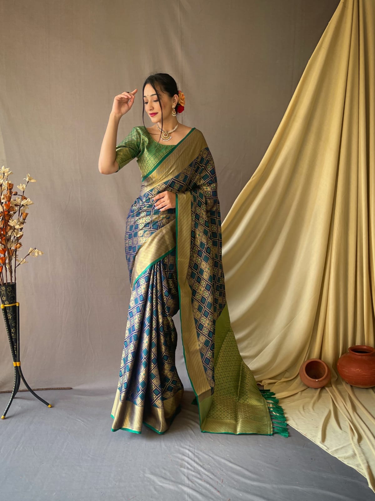 FANCY PURE PATAN PATOLA SILK SAREE Anant Tex Exports Private Limited